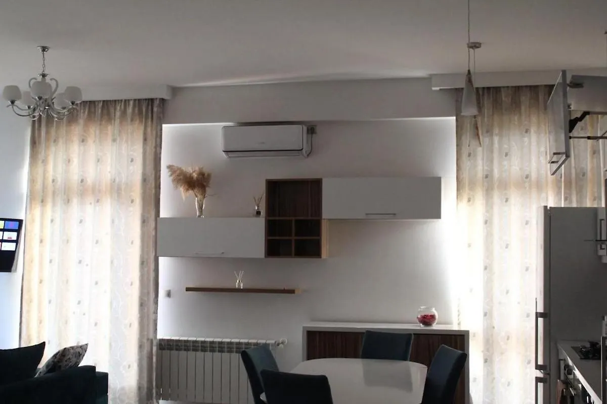 Apartment For Rent In Green Budapest ティビリシ 0*,  グルジア