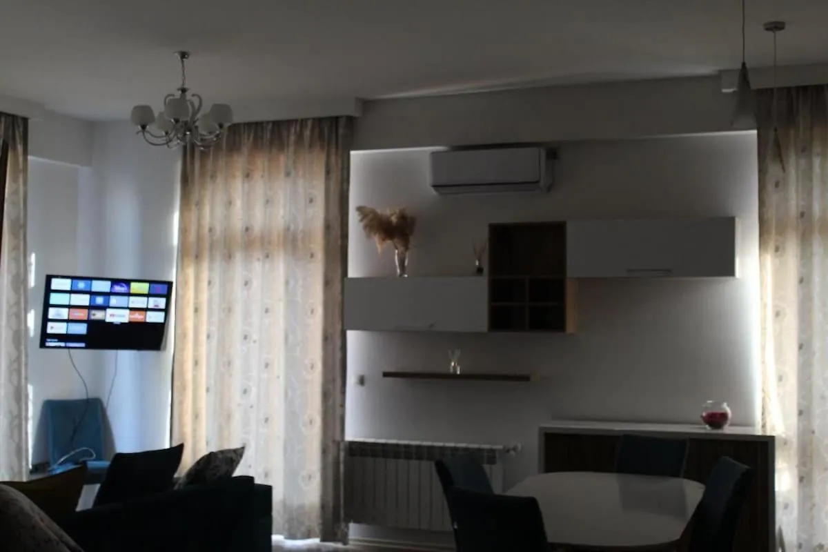 Apartment For Rent In Green Budapest ティビリシ