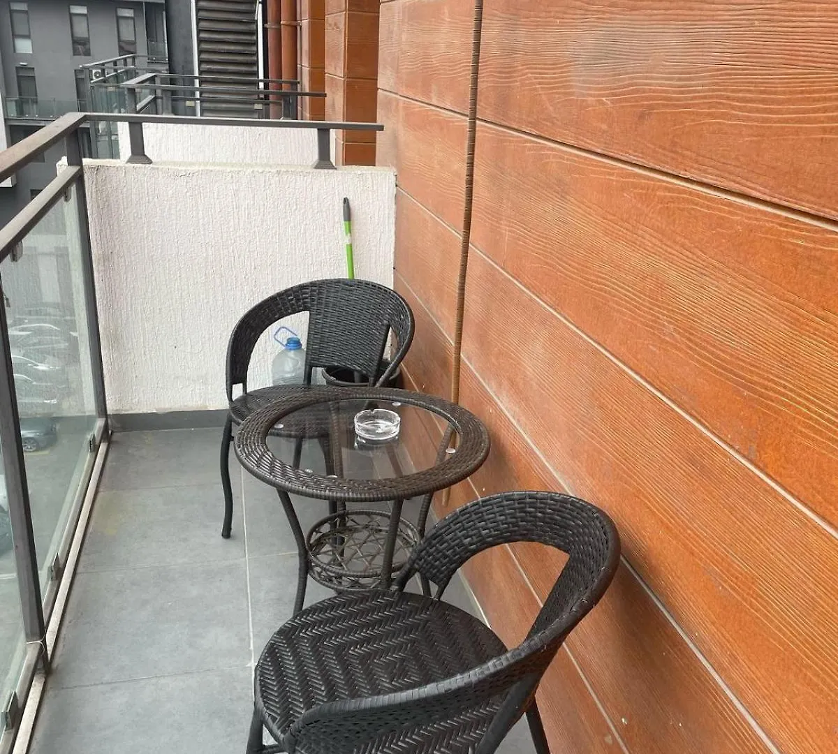 Apartment For Rent In Green Budapest ティビリシ
